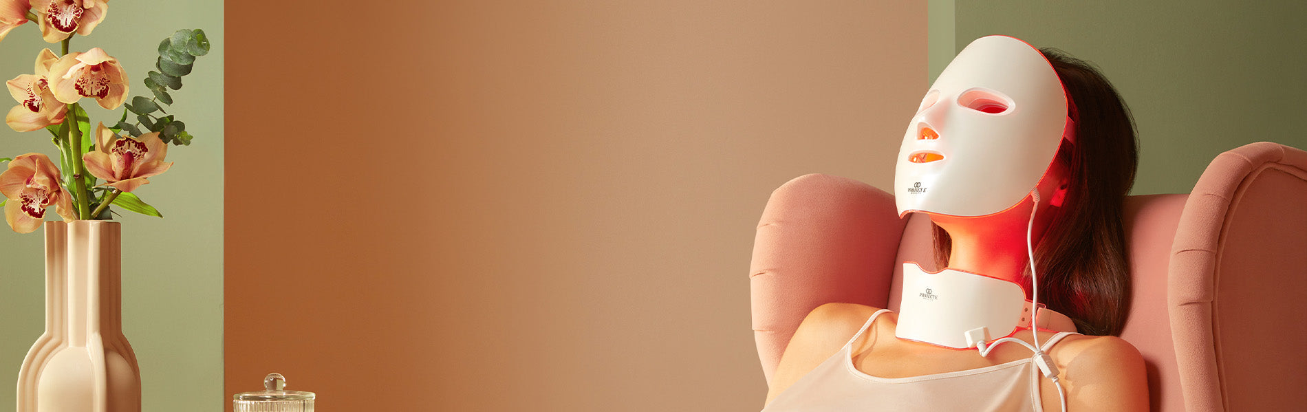 How LED Light Therapy Provides Wrinkle Reduction